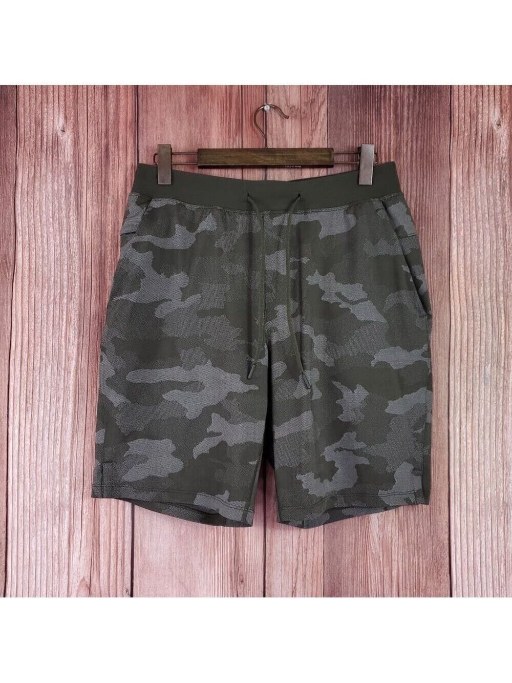 Lululemon T.H.E. Short 9" Liner Mens Large Variegated Mesh Camo Max Dark Olive